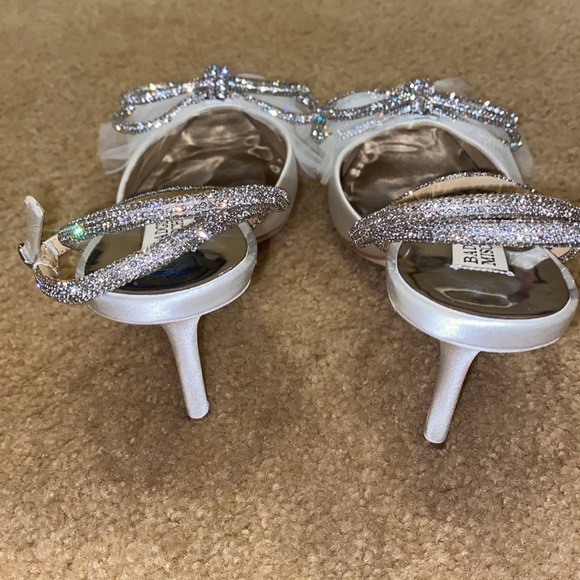 Sacred Bow Pump - Picture 6 of 6